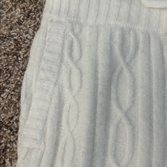 ALO Yoga Winter Bliss Hoodie & Pants Set Ivory - Picture 9 of 15